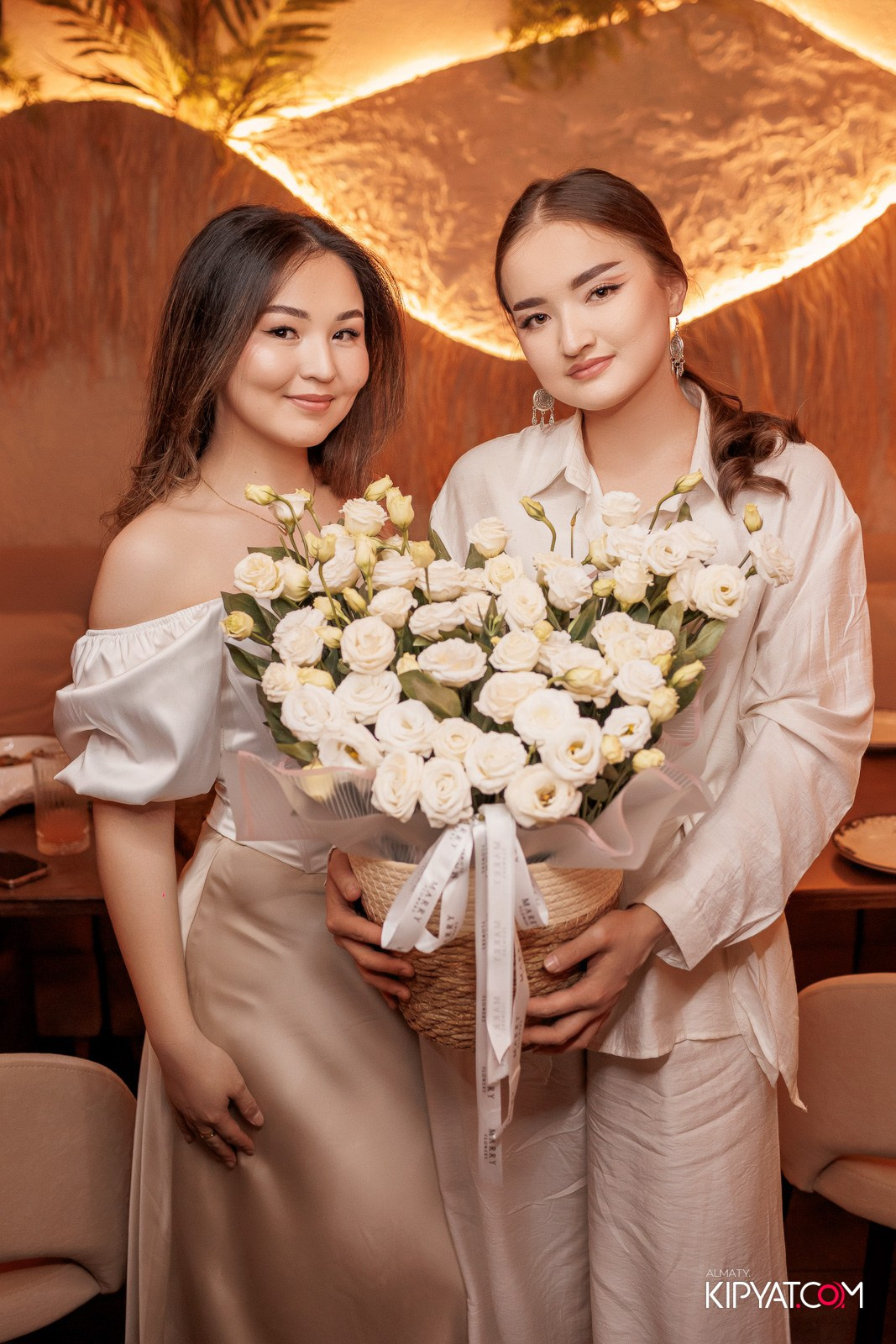 BAY RESTAURANT & BAR. КИПЯТКОМ АЛМАТЫ!