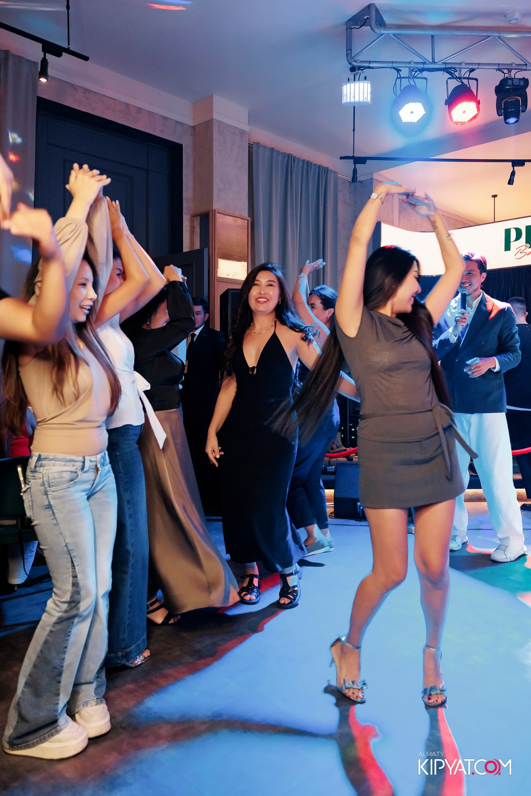 ALEM В PINTA НА ТУЛЕБАЕВА. КИПЯТКОМ АЛМАТЫ!