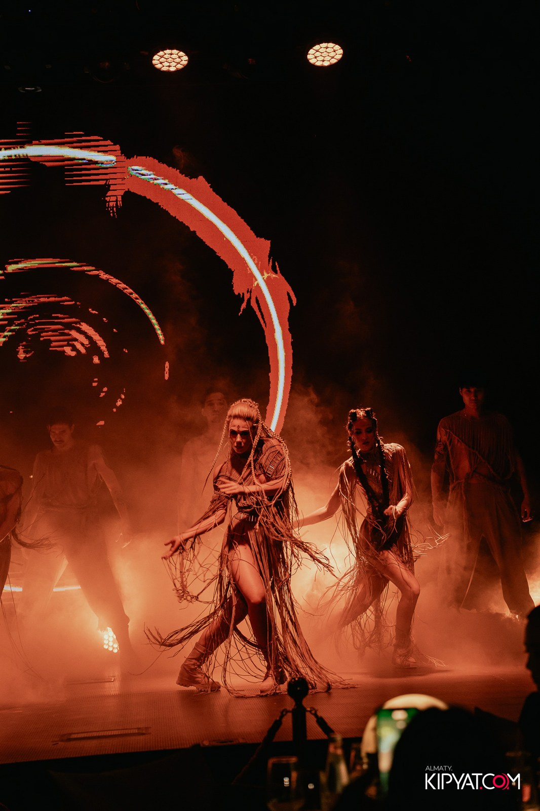 QUEEN. КИПЯТКОМ АЛМАТЫ!