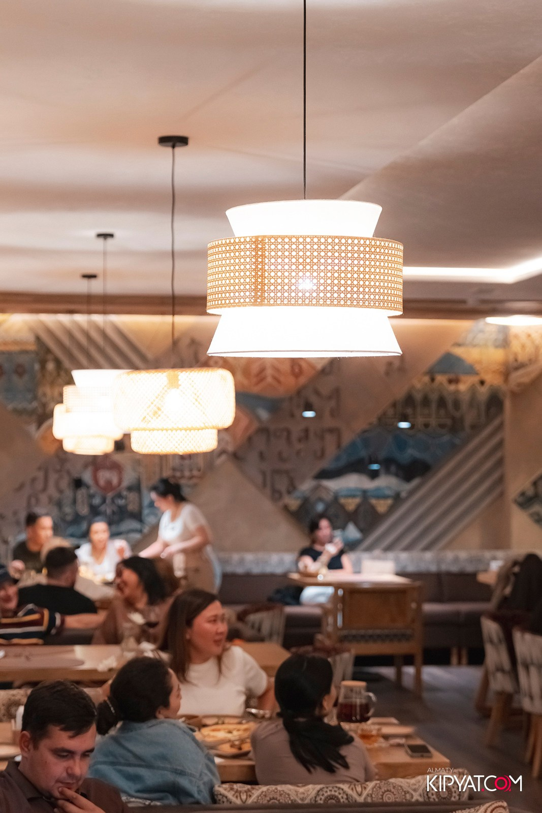 РЕСТОРАН ХАЧАПУРИ ХИНКАЛЬЕВИЧ. КИПЯТКОМ АЛМАТЫ!