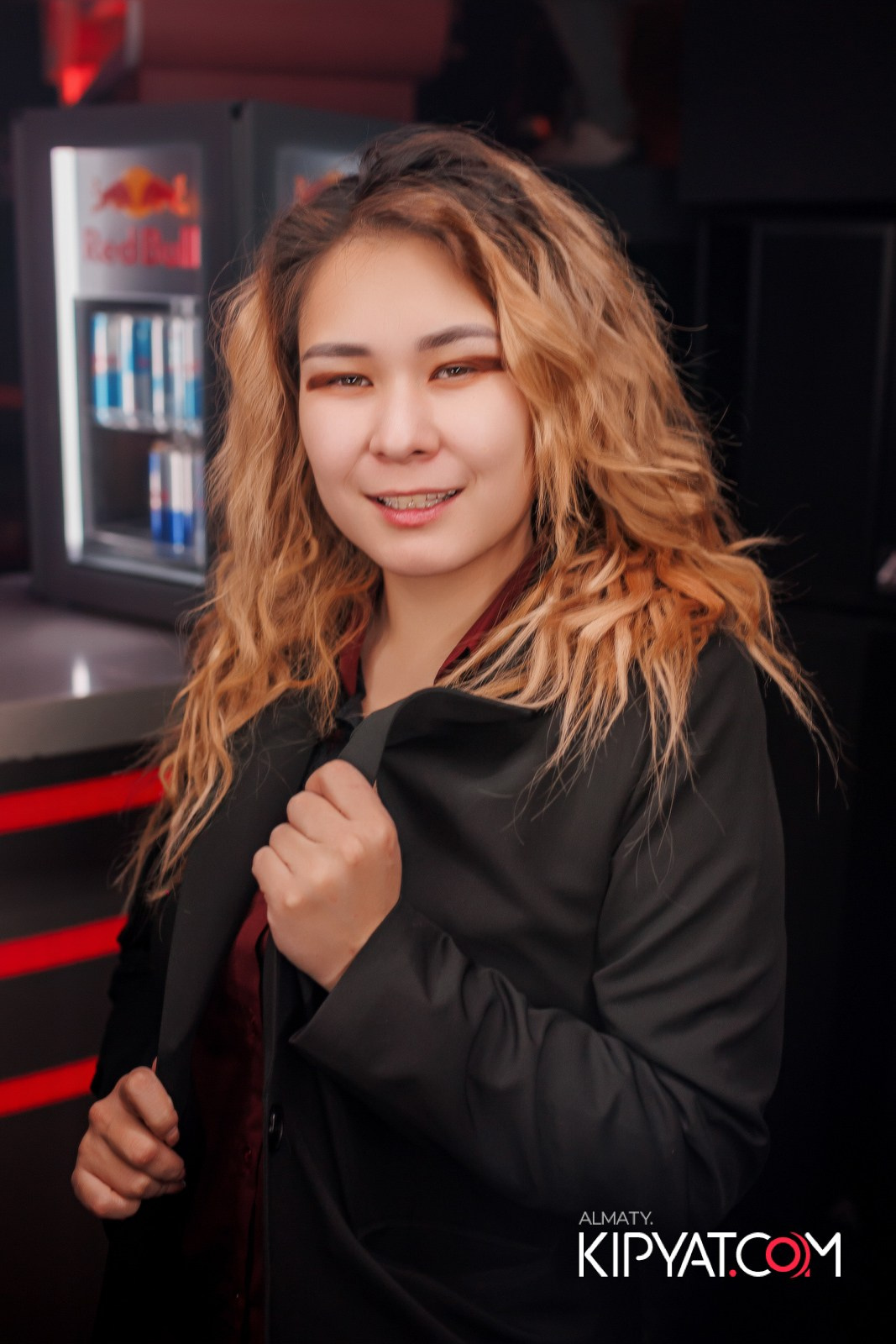 SANTA BARBARA — ПИТ ДЖЕЙСОН (ГР. ПРЕМЬЕР-МИНИСТР) И ИЛЬЯ ЗУДИН (ГР. ДИНАМИТ) НА ПРЕДНОВОГОДНЕЙ ВЕЧЕРИНКЕ. КИПЯТКОМ АЛМАТЫ!