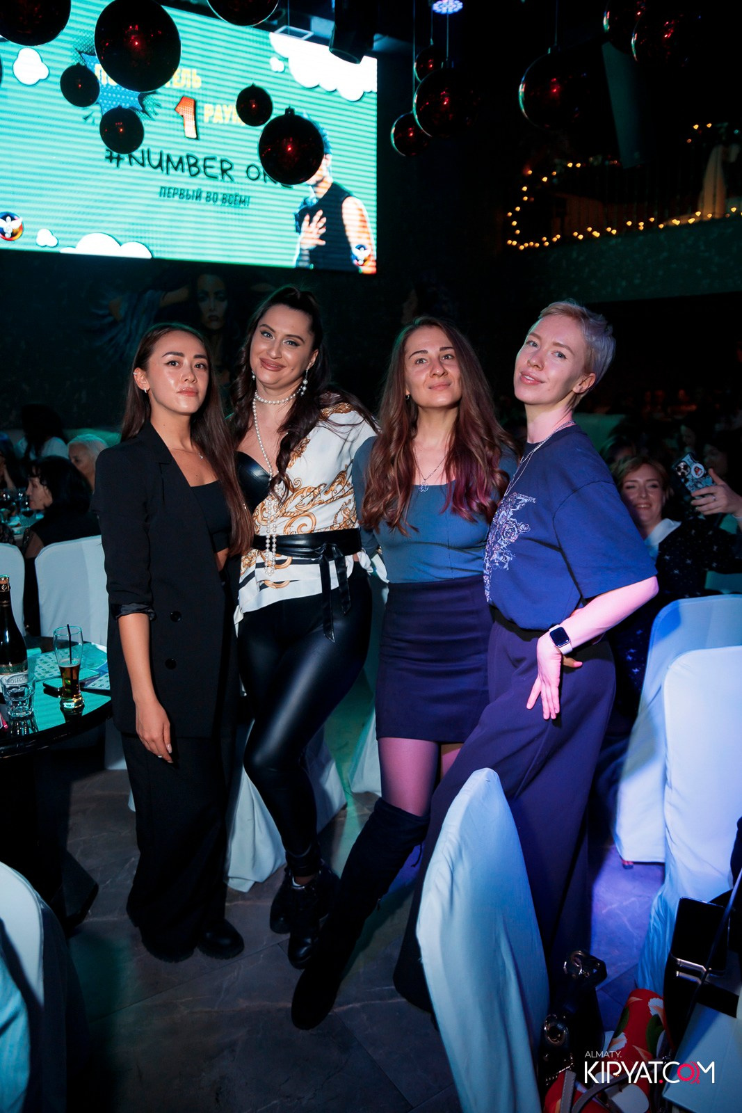 МУЗЫКАЛЬНОЕ ЛОТО В HIT RETRO & CAVIAR. КИПЯТКОМ АЛМАТЫ! Фотосъемка мероприятий в Алматы