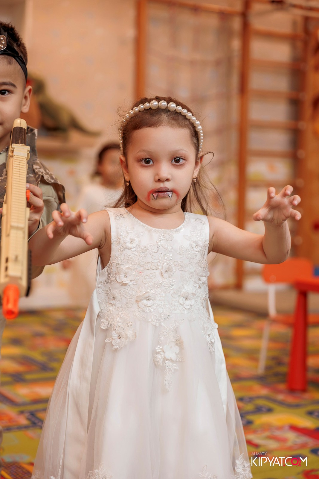 HALLOWEEN В KINDER BOOM. КИПЯТКОМ АЛМАТЫ!