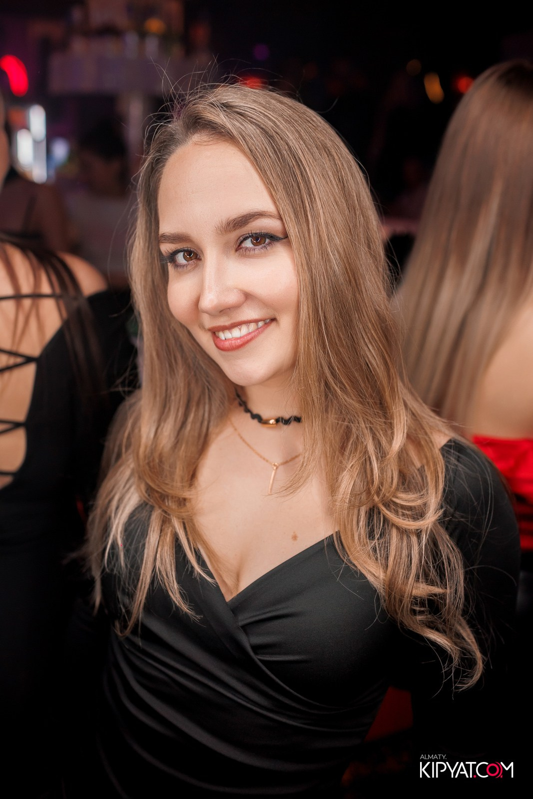 FITNESS ЁЛКА в ночном клубе SANTA BARBARA. КИПЯТКОМ АЛМАТЫ!