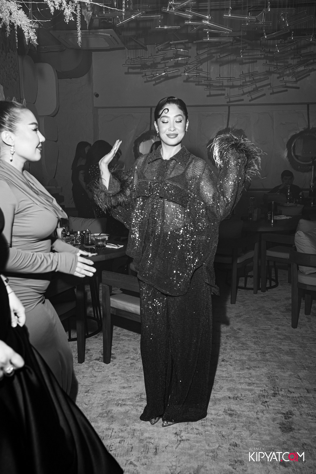 EDEN BAR & RESTAURANT. КИПЯТКОМ АЛМАТЫ!