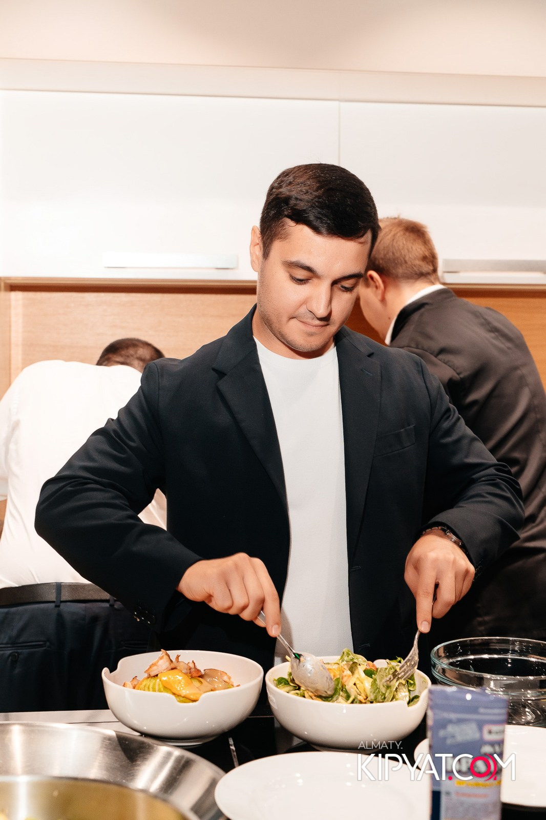 MIELE. КИПЯТКОМ АЛМАТЫ!