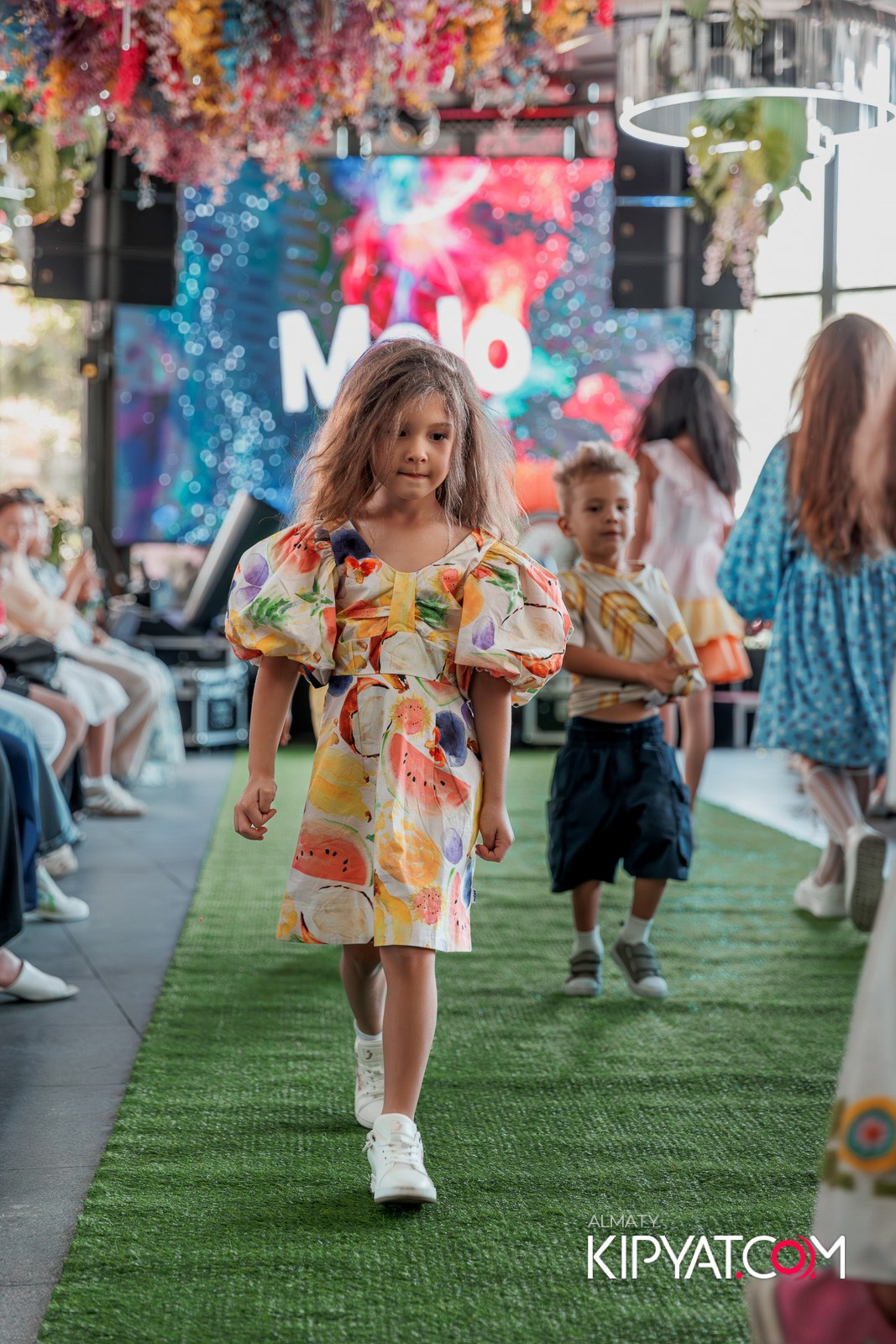 PROM KIDS FASHION SHOW. КИПЯТКОМ АЛМАТЫ!