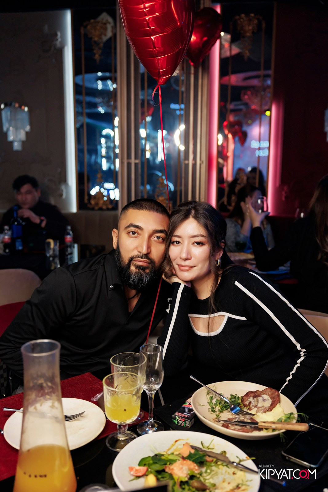 ЗАЯ, НА БИС. КИПЯТКОМ АЛМАТЫ! Фотосъемка мероприятий в Алматы