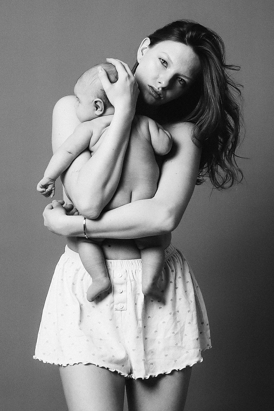 Фотостудия в Самаре. Фотостудия без фотографа. Автопортретная Самара