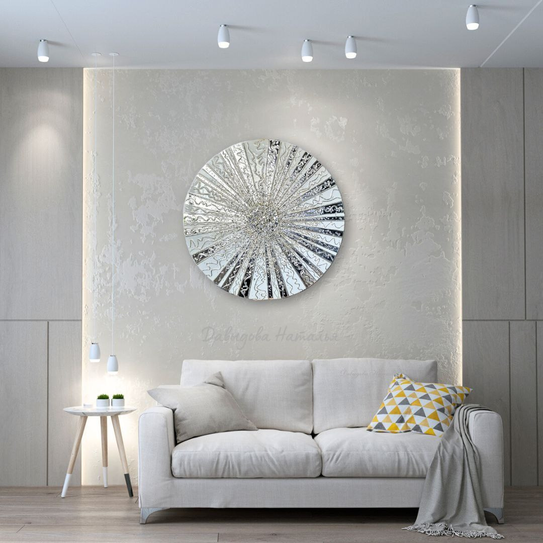 Лучи. Художник