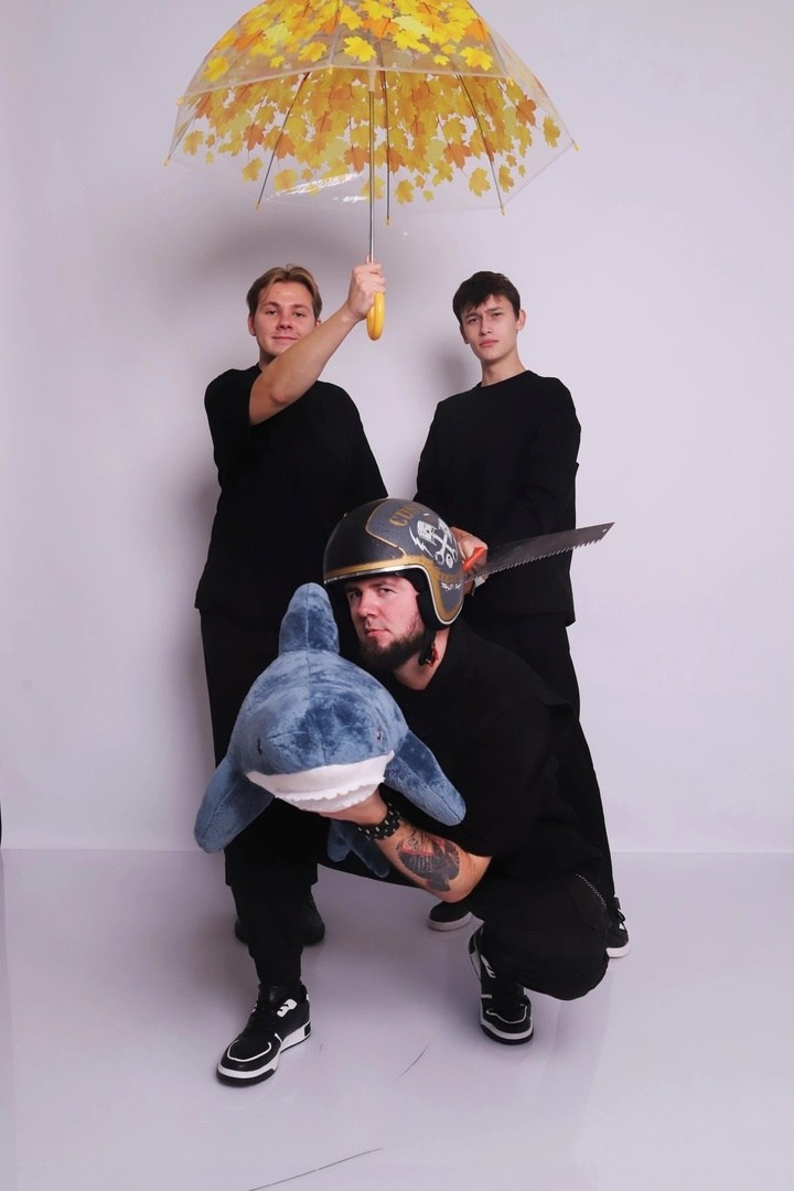 Реальные фотографии наших гостей. Фотостудия самообслуживания. Студия без фотографа в Твери