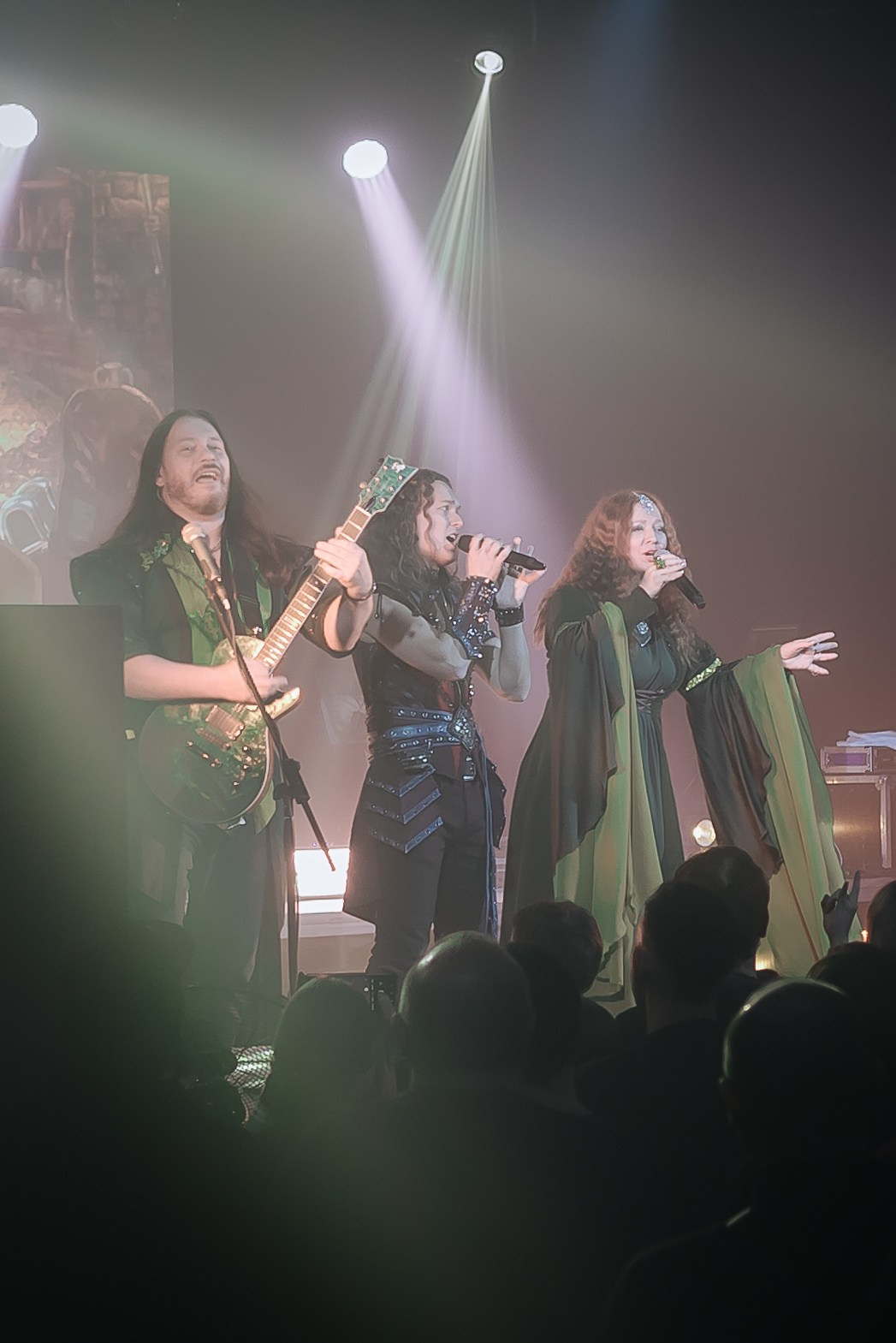 Эпидемия. Сокровище Энии. Фотограф Карина Шарова Москва