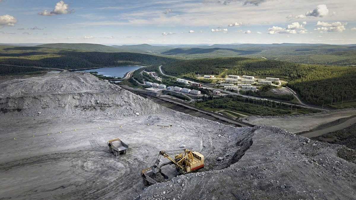 Industry. Павел Маркелов, фотограф