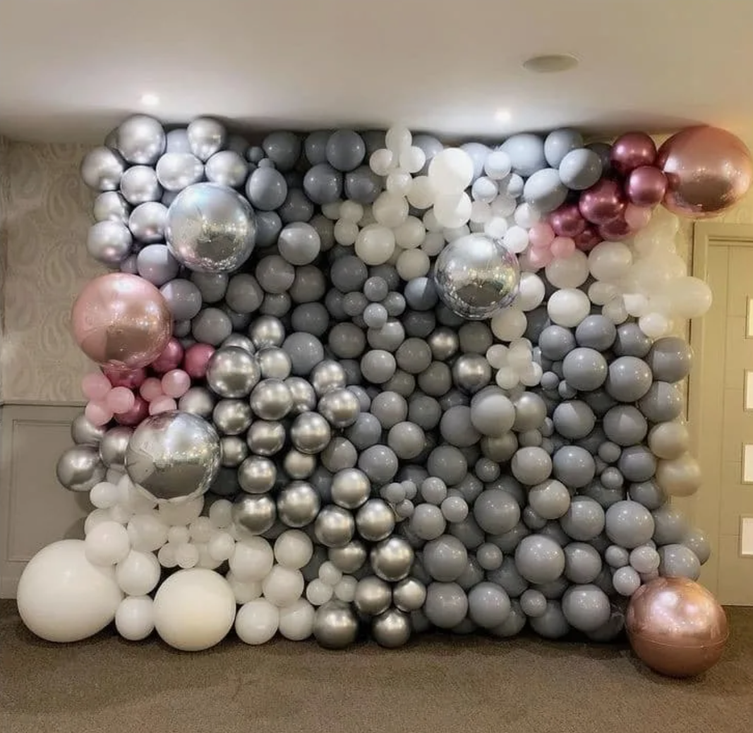 Vjenčanje Devojačko veče Prosidba Dekoracije za vjenčanje Dekoracije za devojačko veče Dekoracije za prosidbu Dekoracija za vjenčanje Dekora. Шары с гелием, фотозоны Нови Сад Белград. Balone i dekoracije od balona Novi Sad Beograd