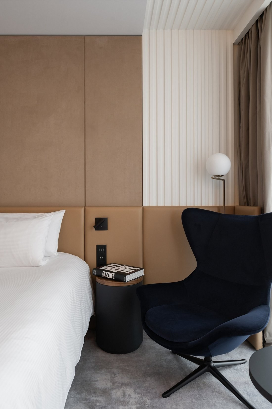 Утро жениха и невесты + подборка трендовых отелей. Свадебный и репортажный фотограф Элина Козырьянова