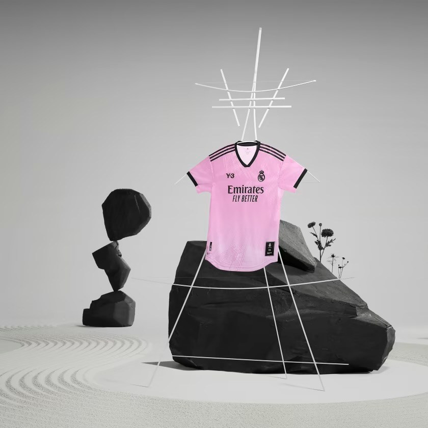 Футболка Real Madrid Y-3 2021-2022 розовая купить. Футбольный магазин — ssw_magazin