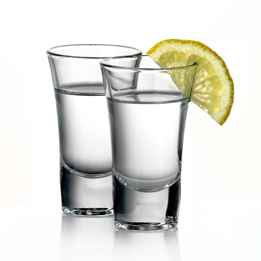 Предметка. Напитки, еда. Фотограф Мария Кольцова