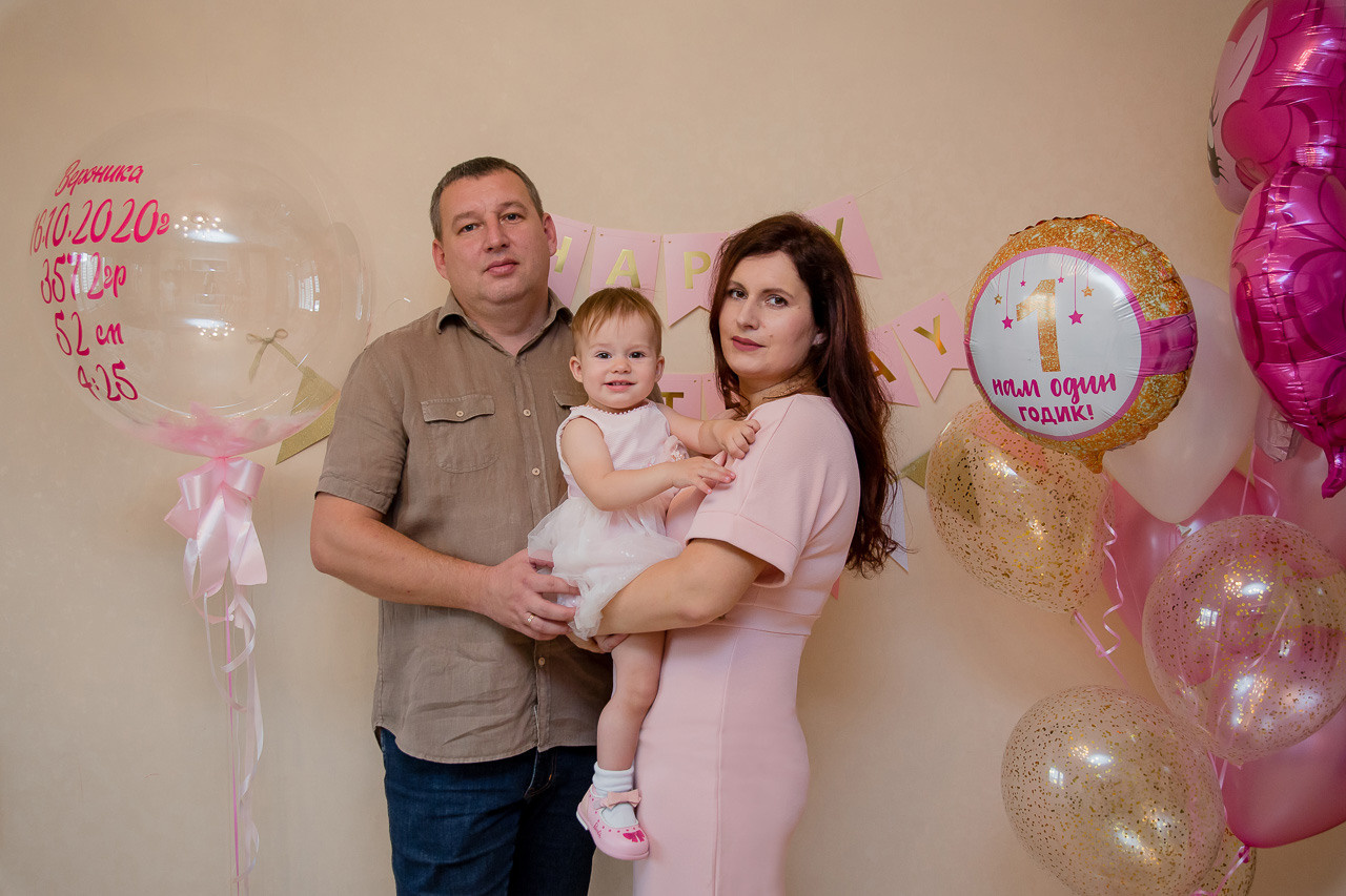 Годовасие Вероники. Семейный фотограф Николаева Ольга