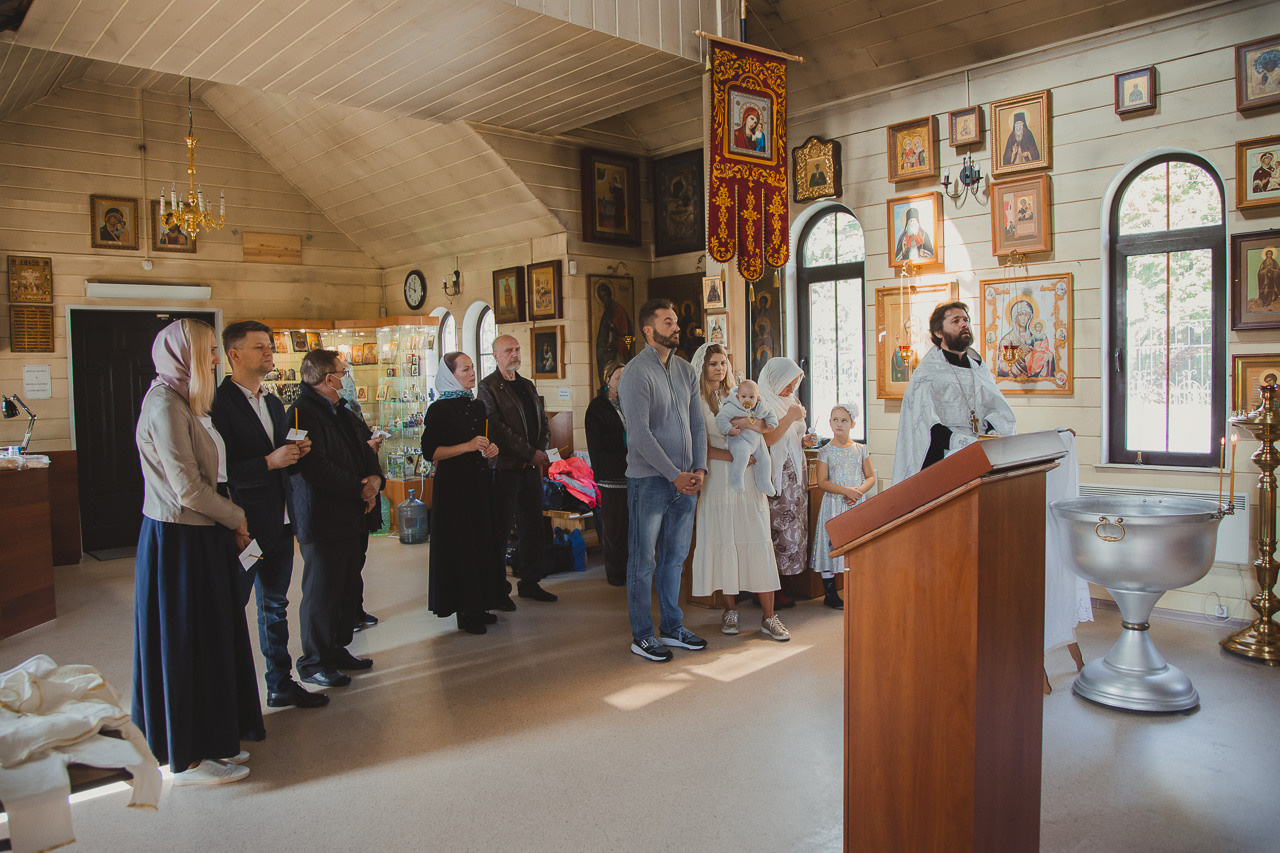 Крещение Михаила. Семейный фотограф Николаева Ольга