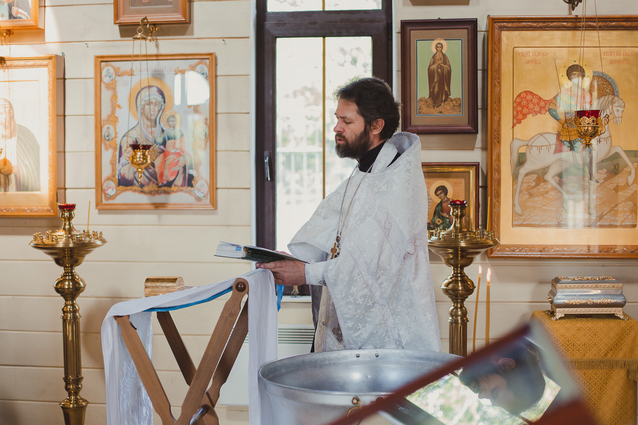 Крещение Михаила. Семейный фотограф Николаева Ольга