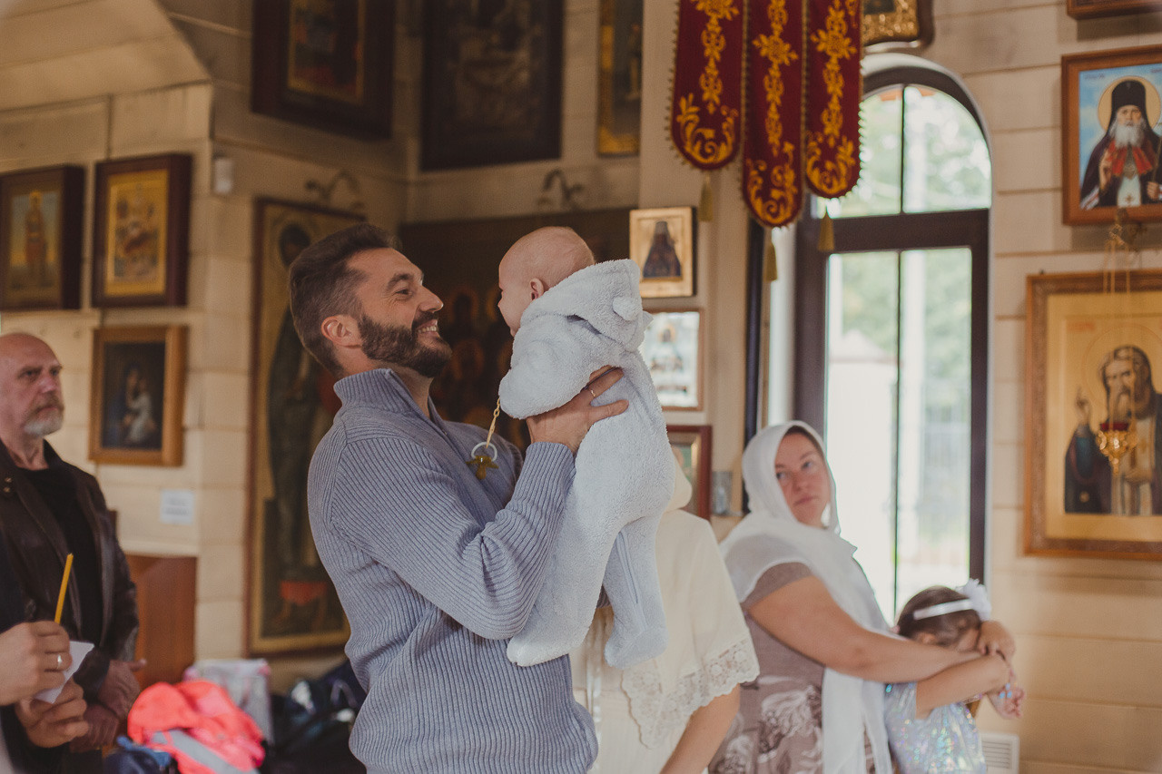 Крещение Михаила. Семейный фотограф Николаева Ольга