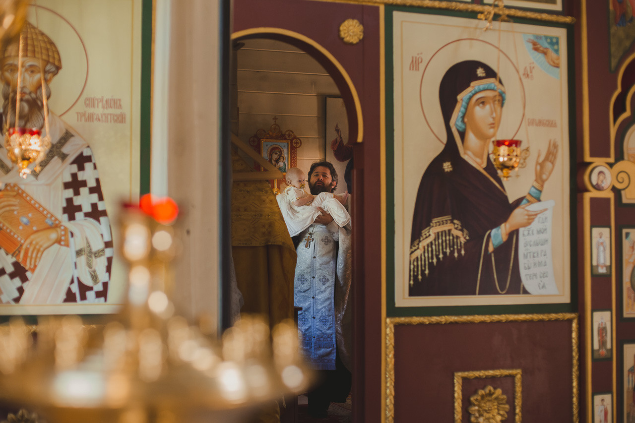 Крещение Михаила. Семейный фотограф Николаева Ольга