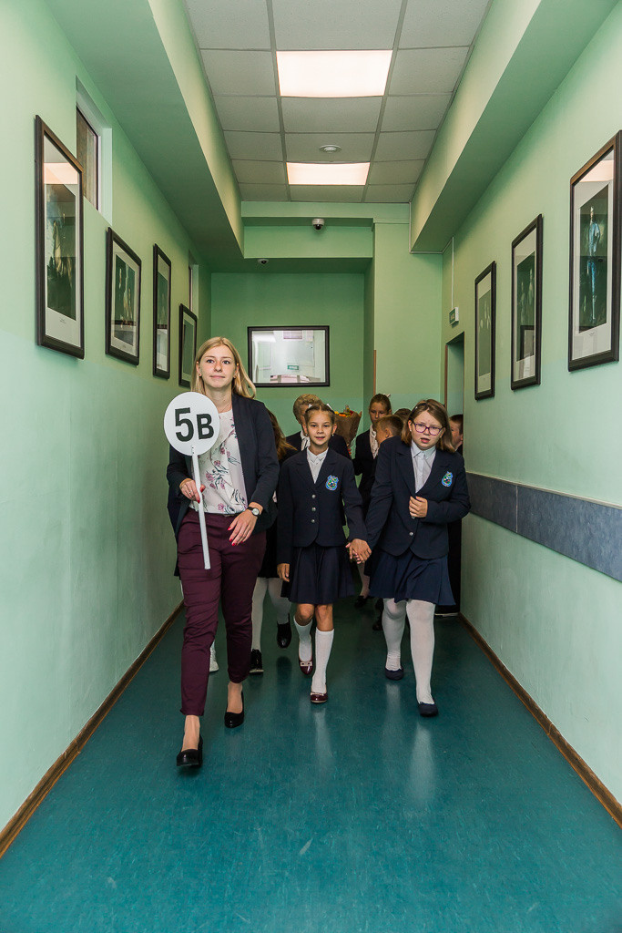 Школа 5 в. Семейный фотограф Николаева Ольга