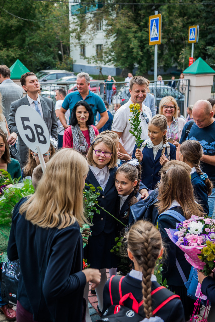 Школа 5 в. Семейный фотограф Николаева Ольга