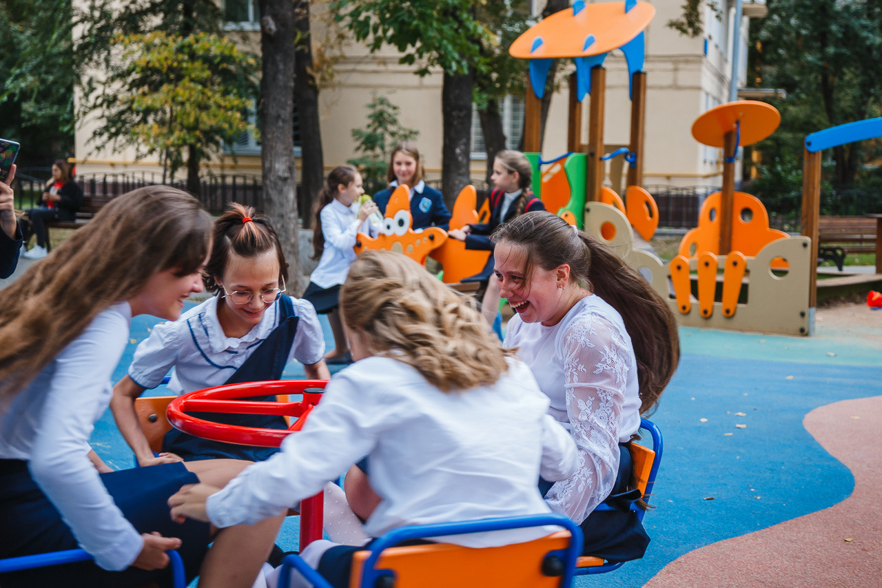 Школа 6 в. Семейный фотограф Николаева Ольга