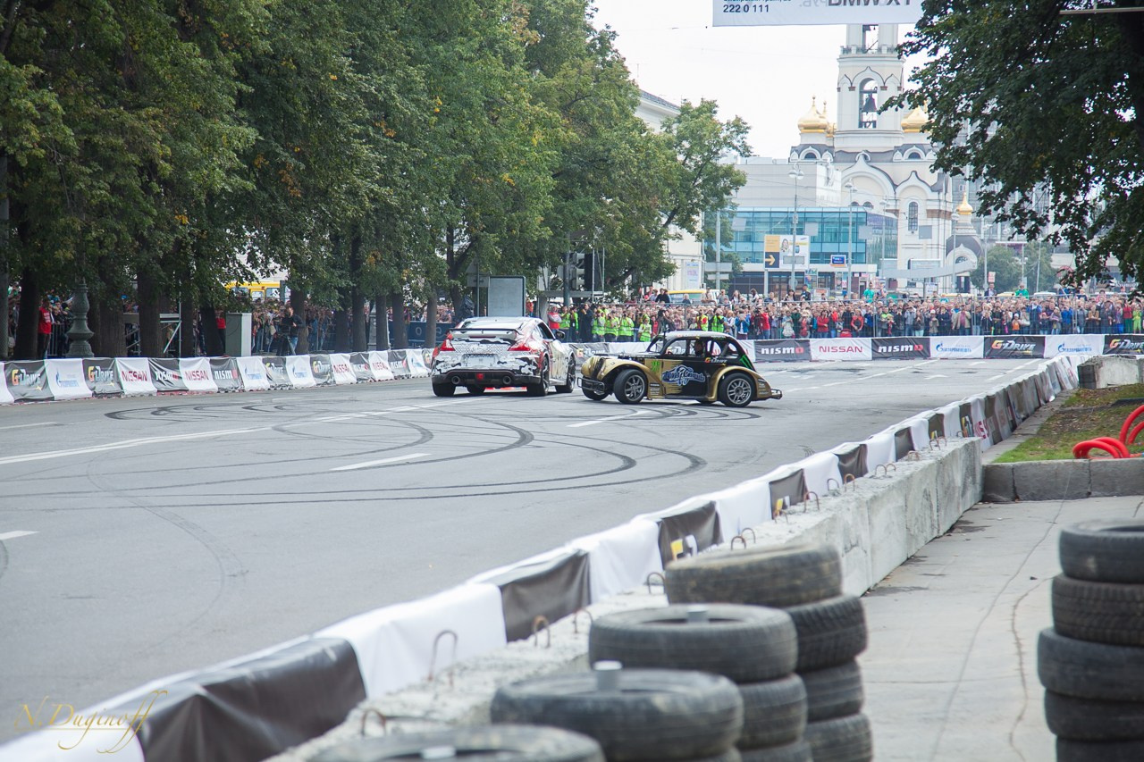 Nissan Nissmo Drive. Профессиональный фотограф Дугинов Николай | Екатеринбург