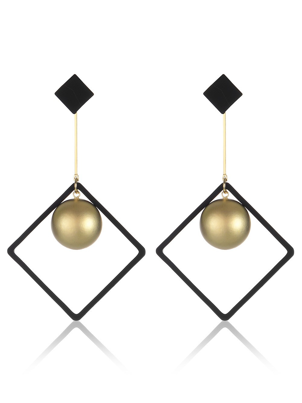 Предметная съёмка бижутерии для маркеплейсов. Съёмка украшений в Москве. Предметный фотограф Константин Агафонов — предметная съёмка и фотосъёмка в Москве