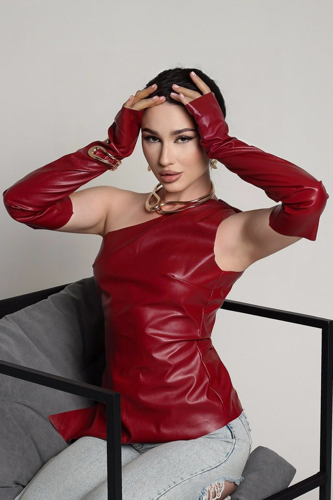 Съёмка с искусственным светом. Фотограф Иванова Елена в Иркутске