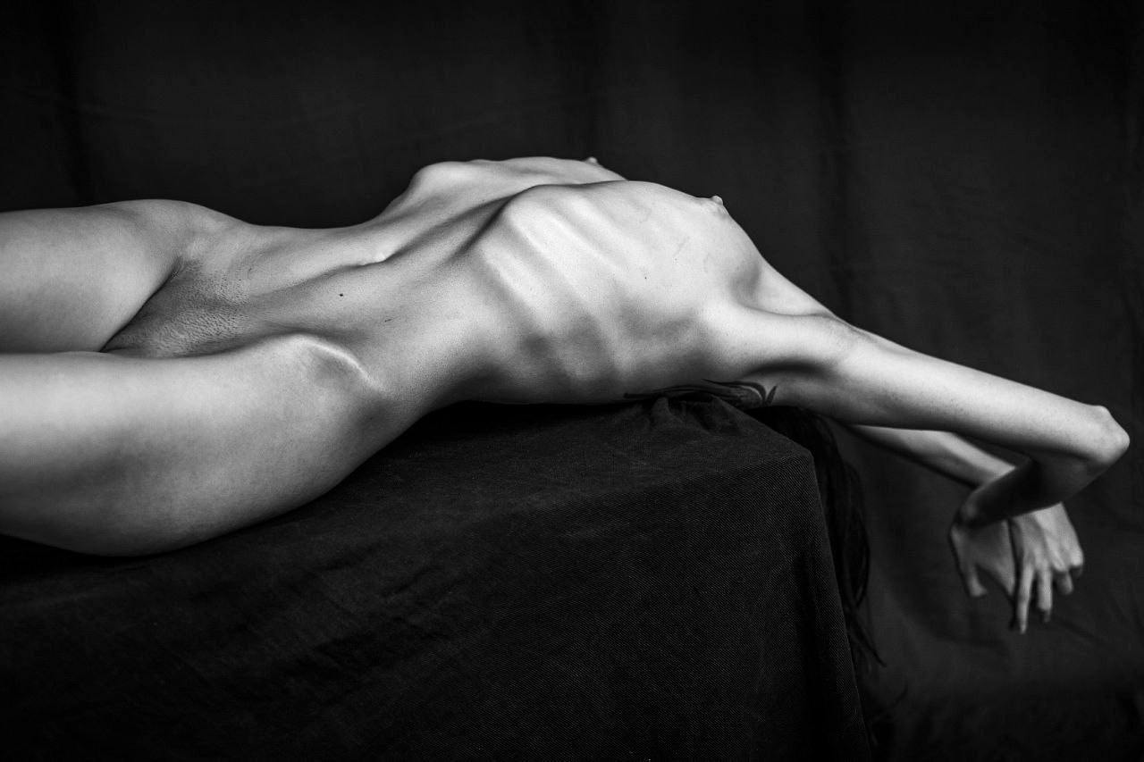 Обнаженная пластическая фотография. Мастерская Демченко