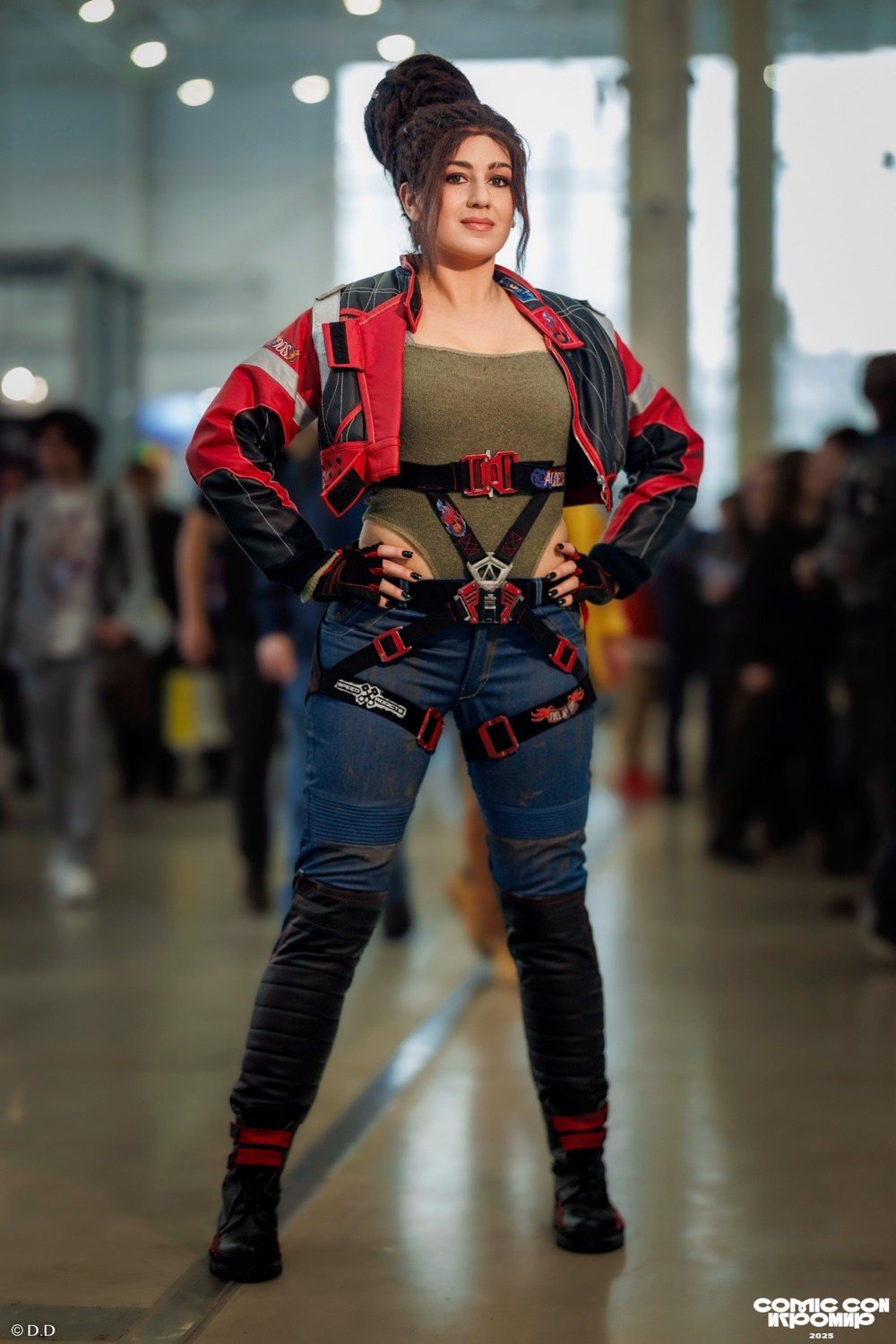Comic Con Игромир 2025. Различные мероприятия и просто фотографии людей
