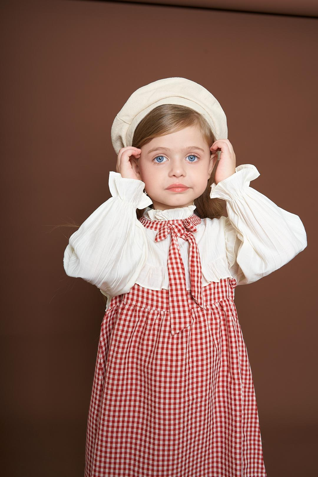 Рекламная съемка для детского Бренда BUS STORE KIDS. Модельная студия MIA Models