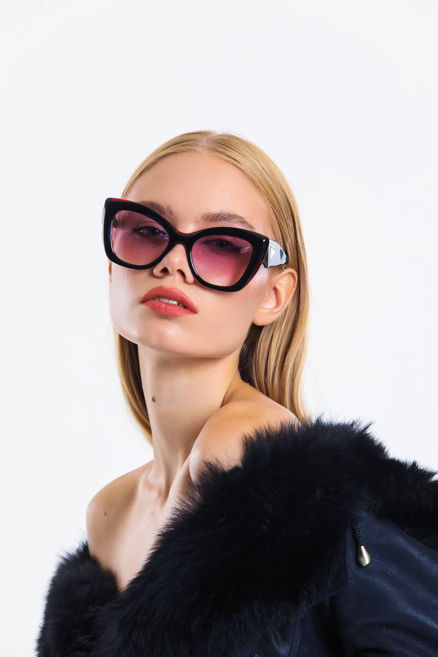 ELENA. Модельная студия MIA Models