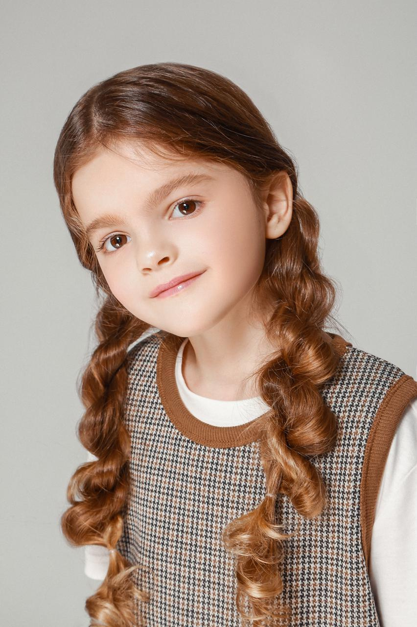 VERA. Модельная студия MIA Models