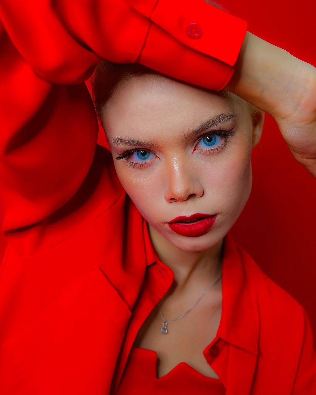 ELENA. Модельная студия MIA Models