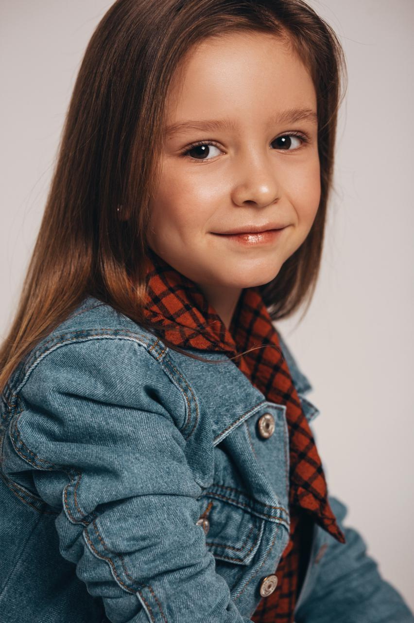 POLINA. Модельная студия MIA Models