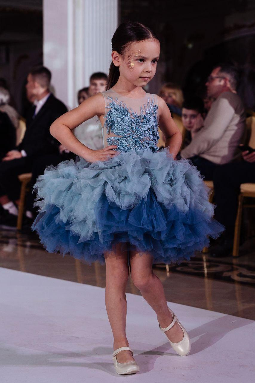 МОДНЫЙ ПОКАЗ С УЧАСТИЕМ МОДЕЛЕЙ MIA. Модельная студия MIA Models