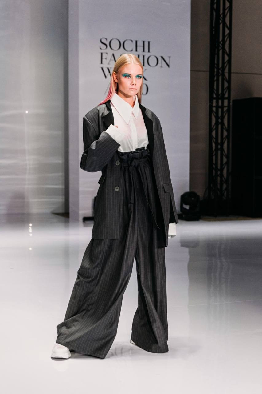 ELENA. Модельная студия MIA Models