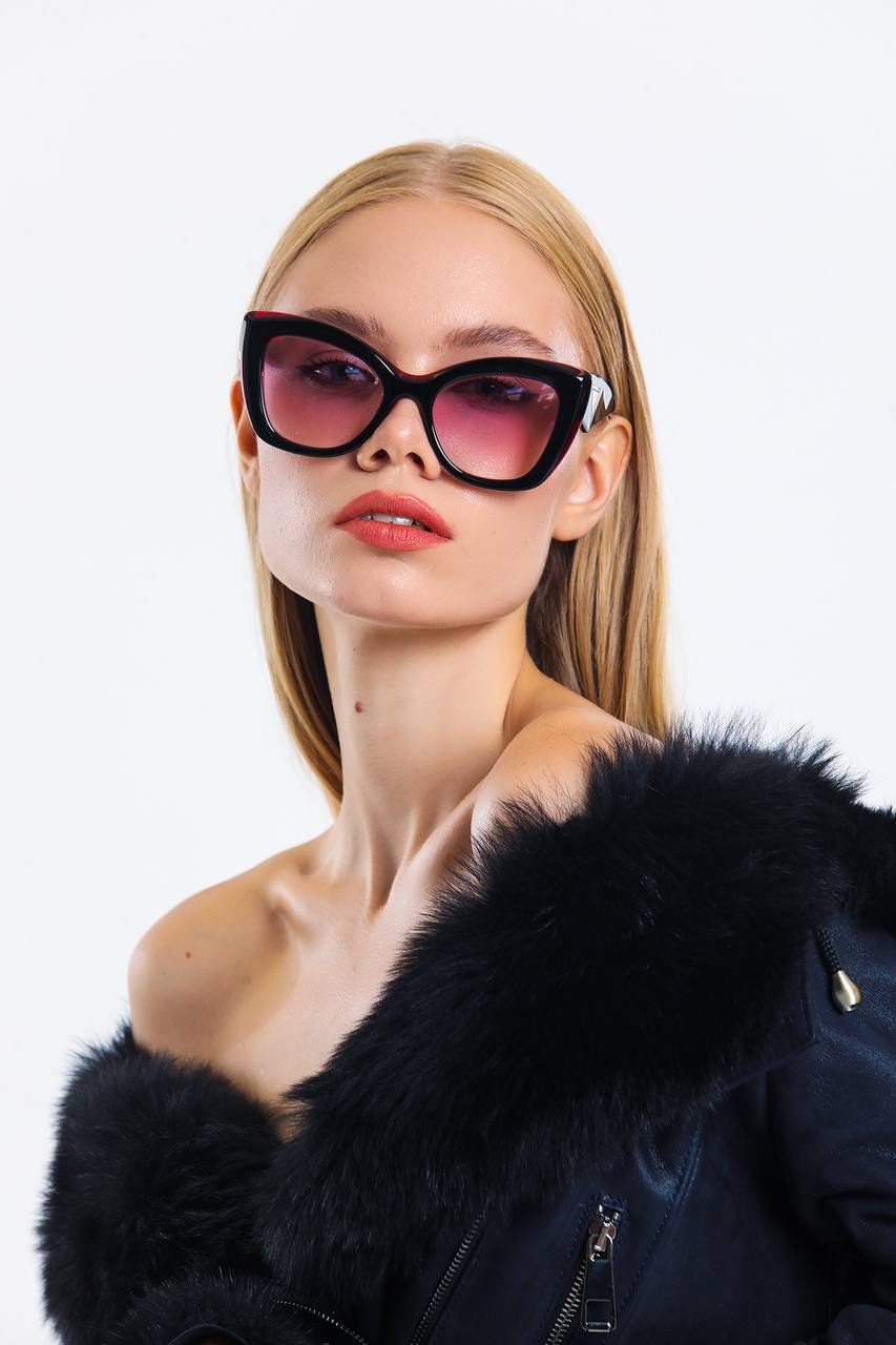 ELENA. Модельная студия MIA Models