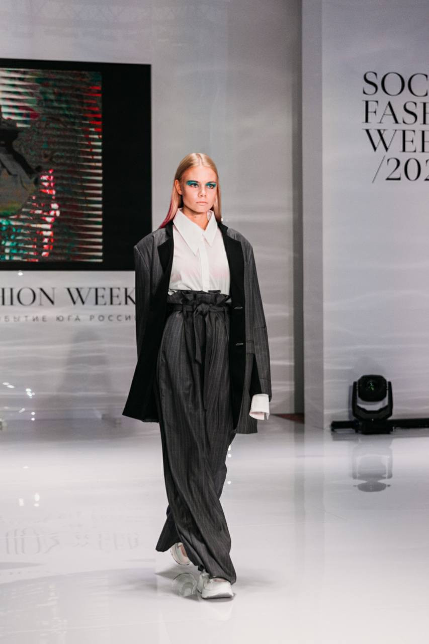 ELENA. Модельная студия MIA Models