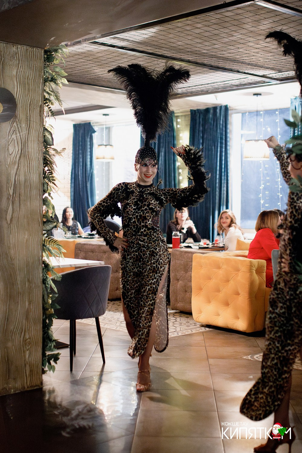 ШАШЛЫЧНЫЙ ДВОР. КИПЯТКОМ КОКШЕТАУ