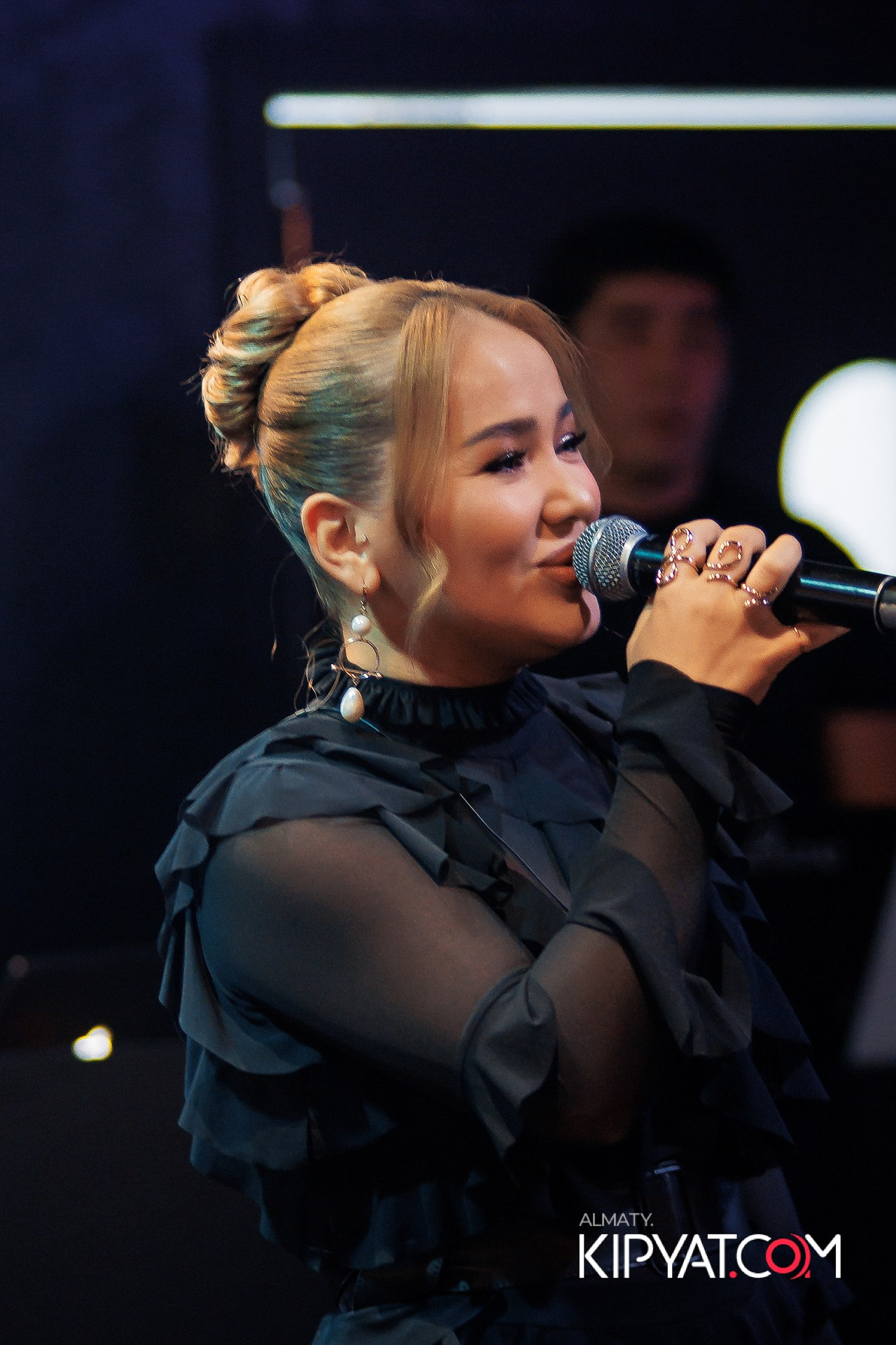 MOOD KARAOKE & TERRACE. КИПЯТКОМ АЛМАТЫ!