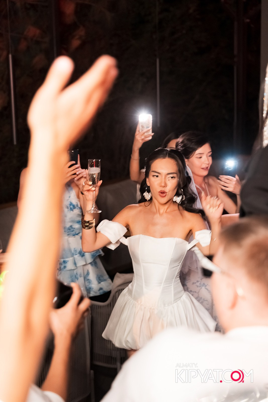 QUEEN. КИПЯТКОМ АЛМАТЫ!