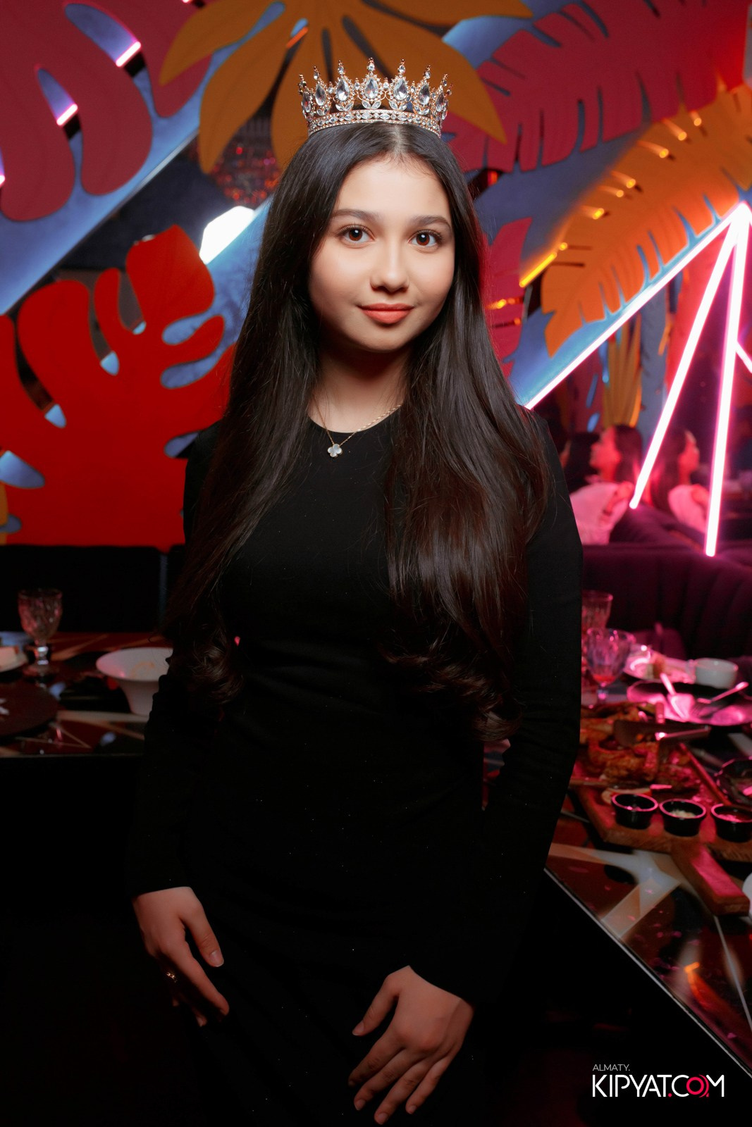 УХО И МЕДВЕДЬ НА САИНА. КИПЯТКОМ АЛМАТЫ!