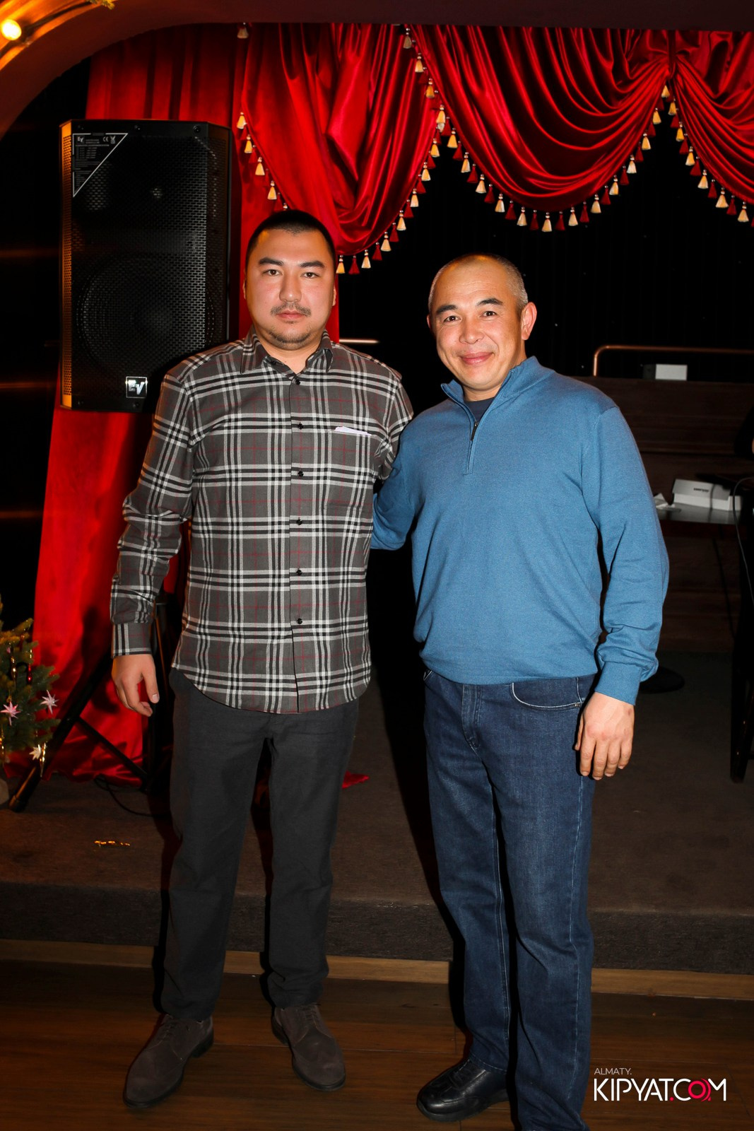 ЖИГУЛИ БАР. КИПЯТКОМ АЛМАТЫ! Фотосъемка мероприятий в Алматы