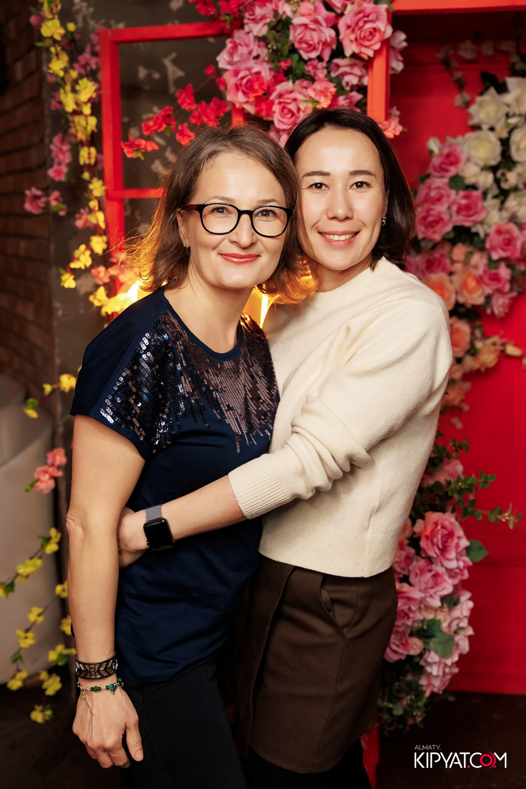 МУЗЫКАЛЬНОЕ ЛОТО В HIT RETRO. КИПЯТКОМ АЛМАТЫ! Фотосъемка мероприятий в Алматы