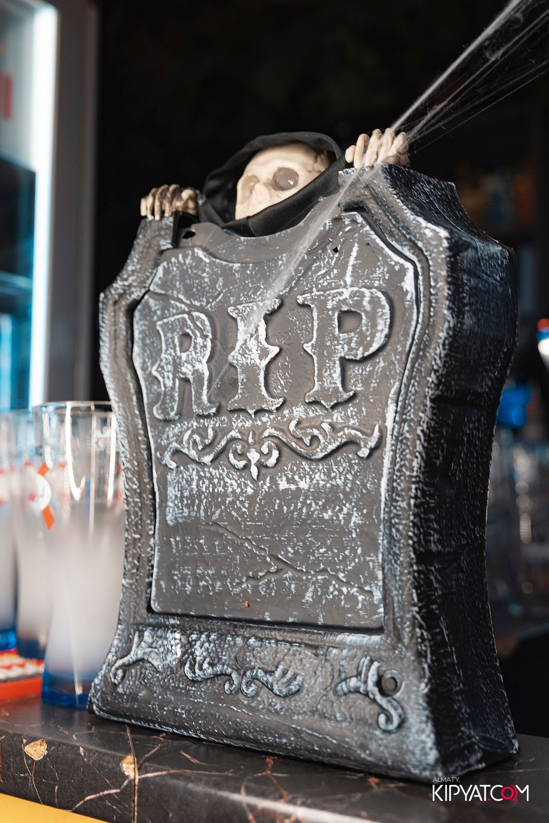 ДОРОГАЯ, Я НЕ ПИЛ. КИПЯТКОМ АЛМАТЫ!